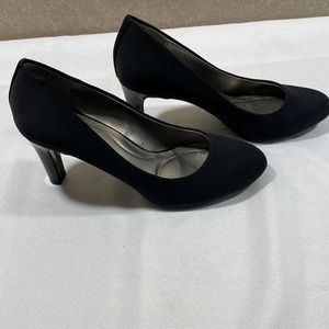 Bandolino 9.5 Lauretta Heels